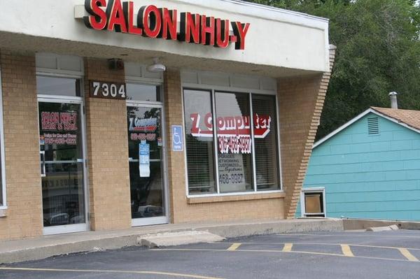 Eric Nguyen's (pronounced Wen) Z Computer, and his wife's hair salon