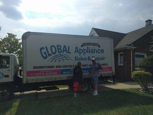 Global Appliance is one of the best if you are looking to save a few dollars and get a friendly deal