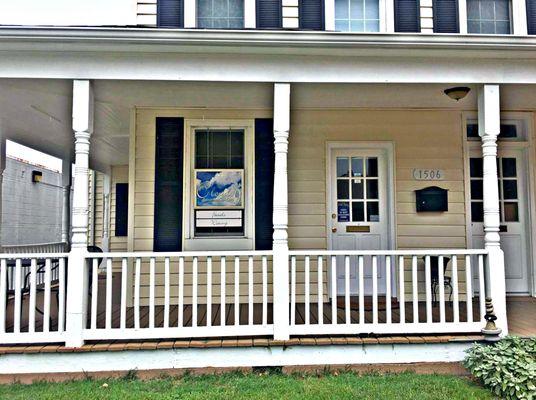 Cutest little porch!