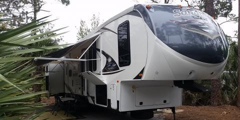 Florida Camper Rental - RV Rentals, Camping RVs in Central FL