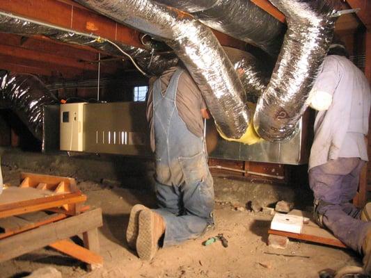 Installing a new furnace under a home