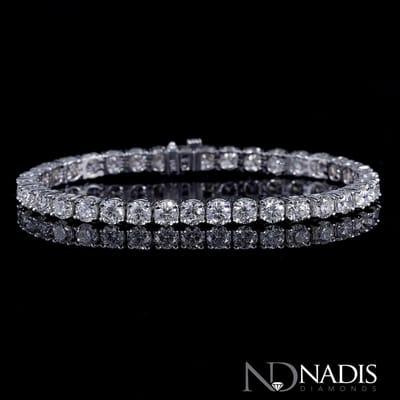 Diamond Tennis Bracelet with Round Brilliant Diamonds 15.72 cts. total. We custom make tennis bracelets in all shapes and sizes.