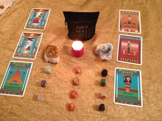 Ruins tarot and energy crystal aura and chakra