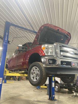 From cars and SUVs to heavy duty trucks, we can handle them all!