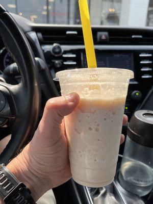 Banana + Peanut butter recovery shake. 35mgs of Protein