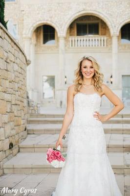 Kelly's Adriatica bridal portraits in McKinney by Mary Cyrus Photography