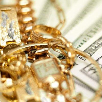 At Wasilla Gold Buyers, we pay cash on the spot for your gold, silver, diamonds, and coins! Visit us today or call to learn more.