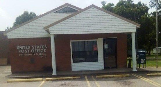 view of front of Patterson, AR post office