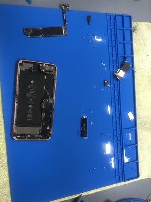 iPhone 8 plus charging port replacement