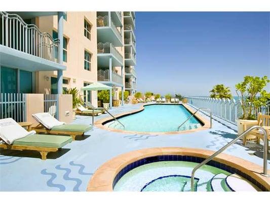 1500 Ocean Drive Condos pool