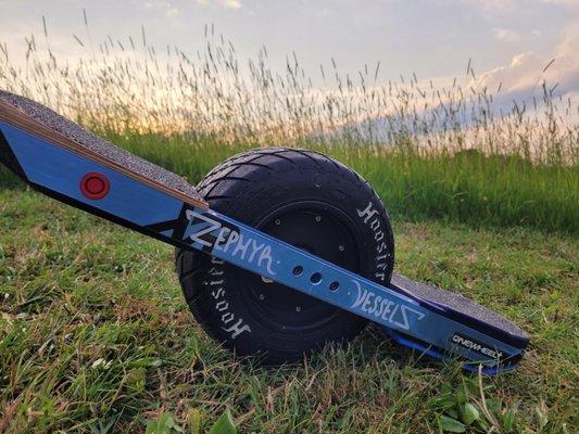 Zephyr Vessels - Onewheel Lessons