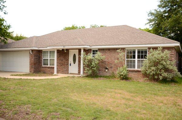 3 BEDROOM 2 BATH FOR SALE MORGANS POINT  Call 254.466.7083 For More Info!