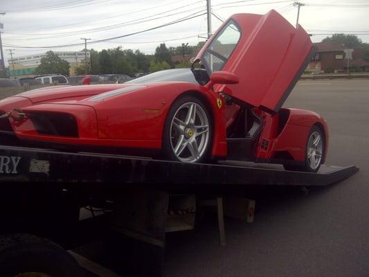 loadind a ferrari enzo on the flatbed