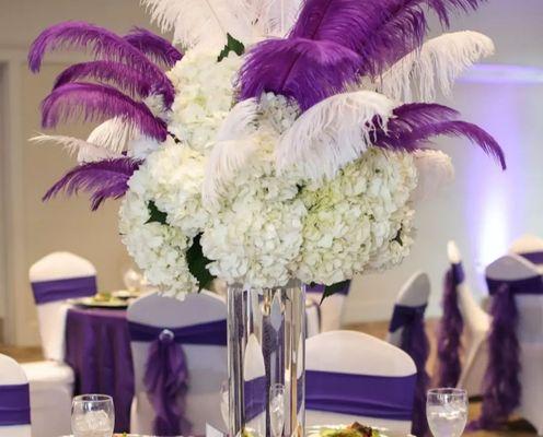 Table centerpiece with feathers