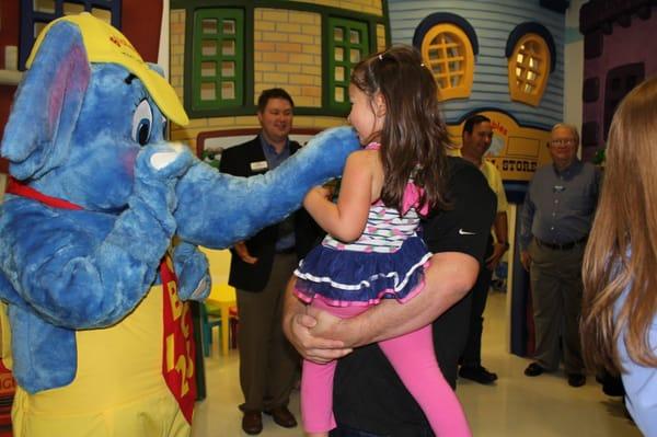 Bubbles the Elephant makes an appearance!