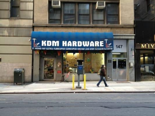 Storefront for KDM Hardware