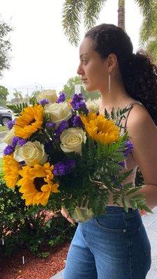 Sunflowers with white roses