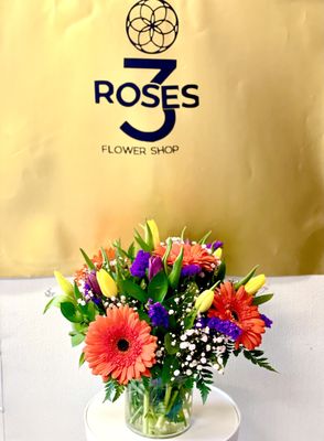 3 Roses Flower Shop