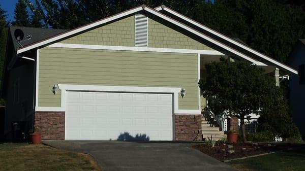 Exterior paint in Mt. Vernon