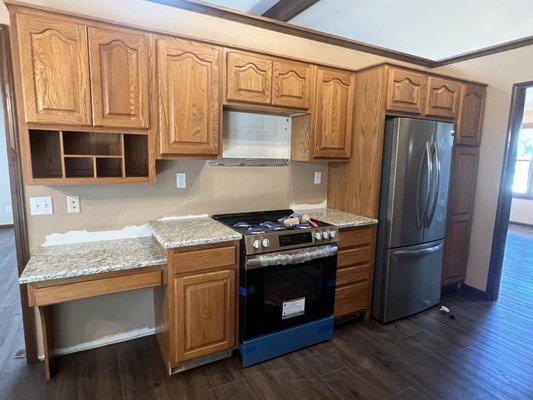 Countertop installation in kitchen