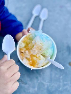 Mango, Passion fruit, blue Hawaiian Hokulia shaved ice, large