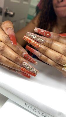 Alanna Nails