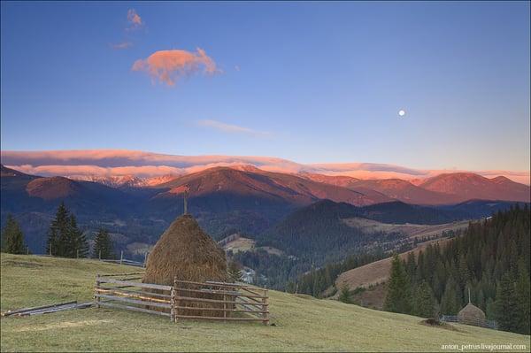 We are pleased to introduce you to our Motherland, beautiful Ukraine.