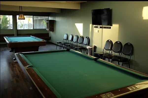 Billiard room