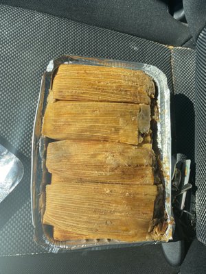 Beef tamales (12)