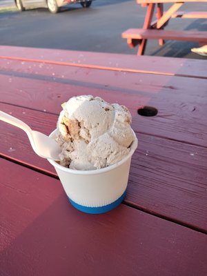 Cinnamon Toast Crunch 2 scoops in a cup!