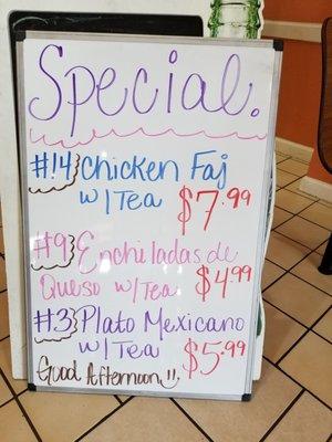 Great lunch specials!