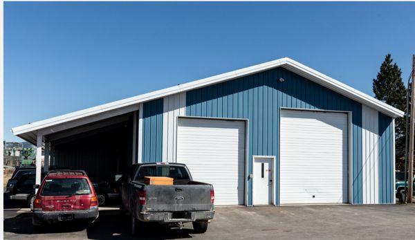 View of second shop in the rear.