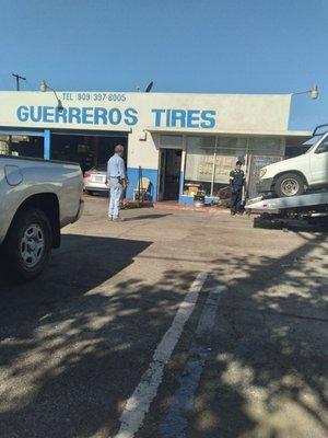 Guerrero's tires and repair shop