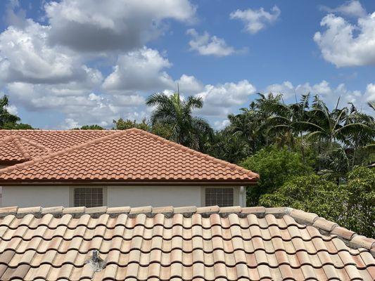 Tile roof installation