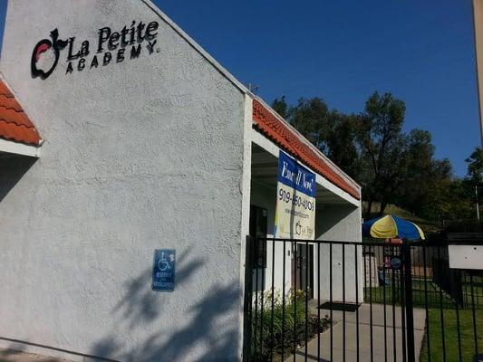 La Petite Academy