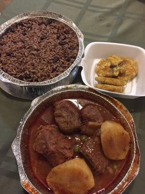 Carne con papas, arroz moro, y tostones $6.95!