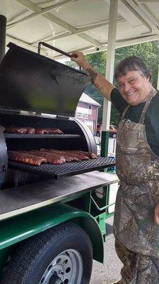 UNCLE BOB SMOKING RIBS!