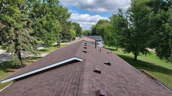 Kinmount Exteriors LLC - roof installation Braham