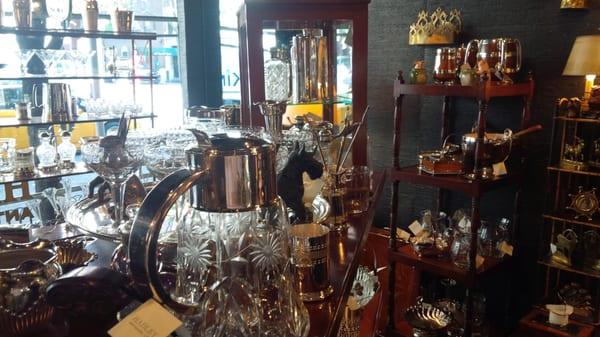 Silver and crystal....all you need for your cocktail table