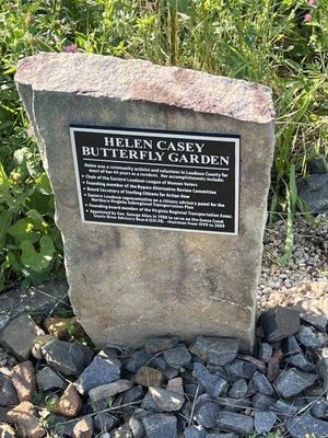 Memorial to Helen Casey