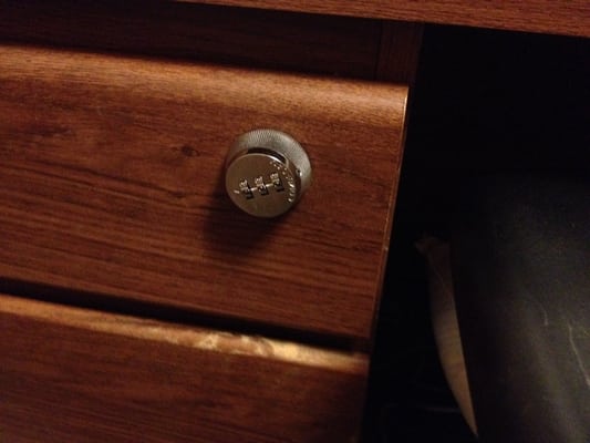 New instal combo desk lock.