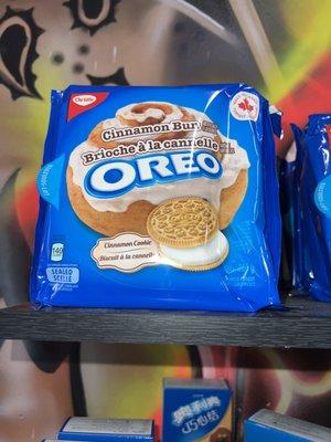 Oreos cinnamon bun Canada (rare)