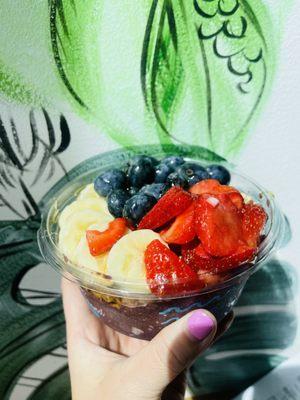 Pura Vida Acai Bowl