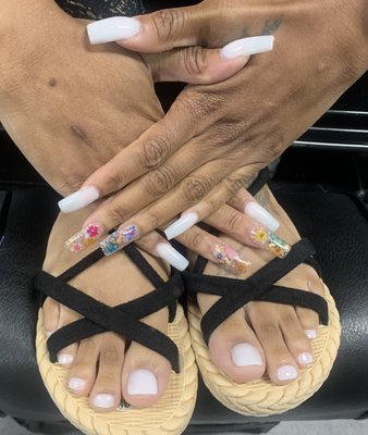 Full set with Acrylic toe application