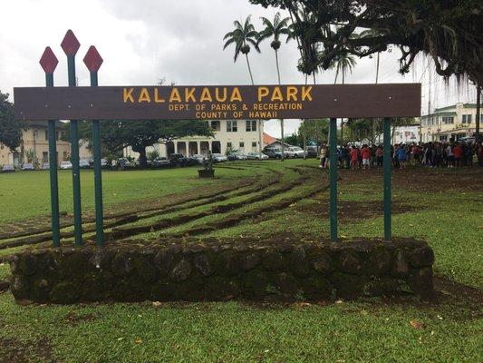 Kalakaua Park Sign