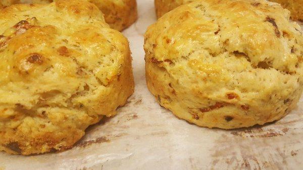 Twisted Pastry sundried tomatoe caramelized onion goat cheese scone