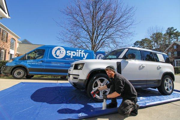 Spiffy comes to you, with our residential wash services!