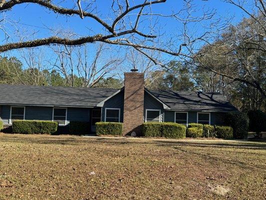 3/2 Updated home on 5.53 acres - Straughn School District