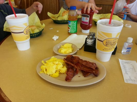 The low carb platter.   Yum.