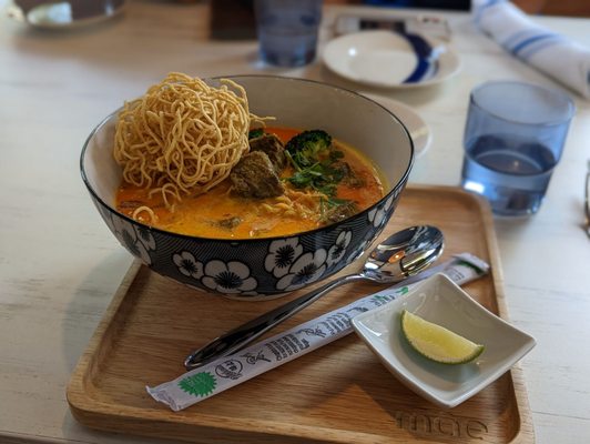 Short rib khao soi